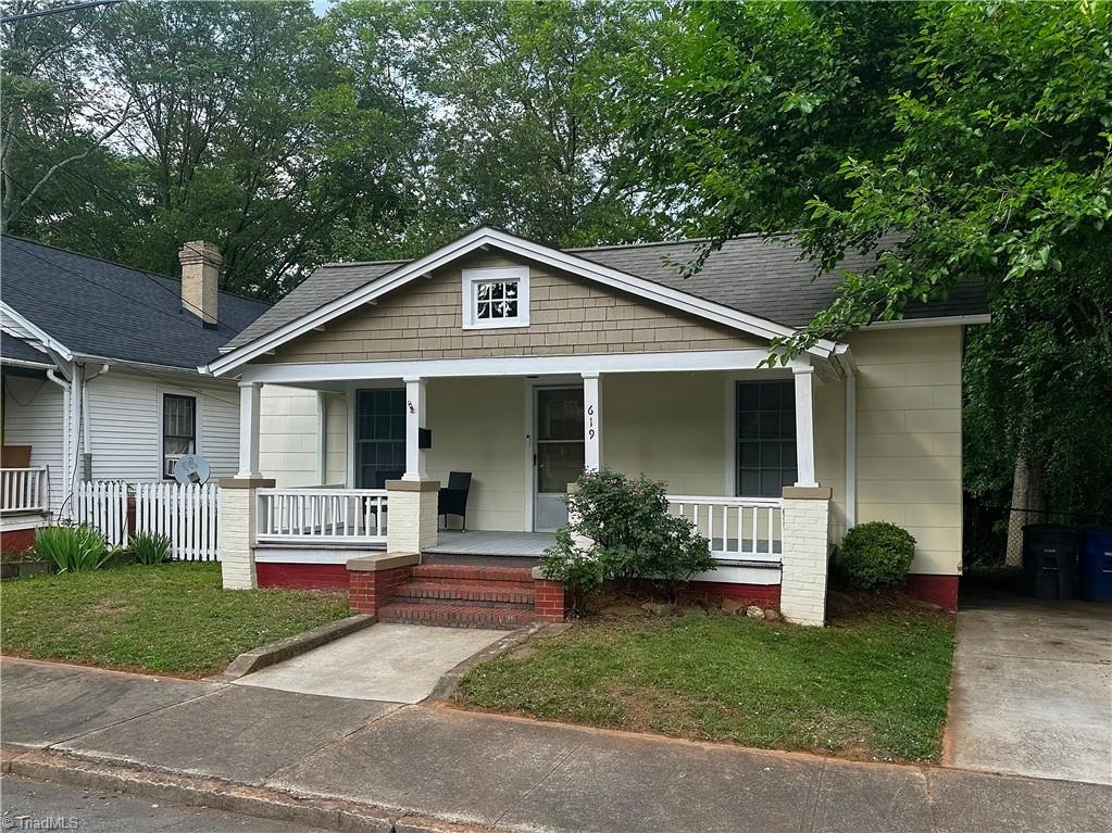 619 Laurel Street — photo