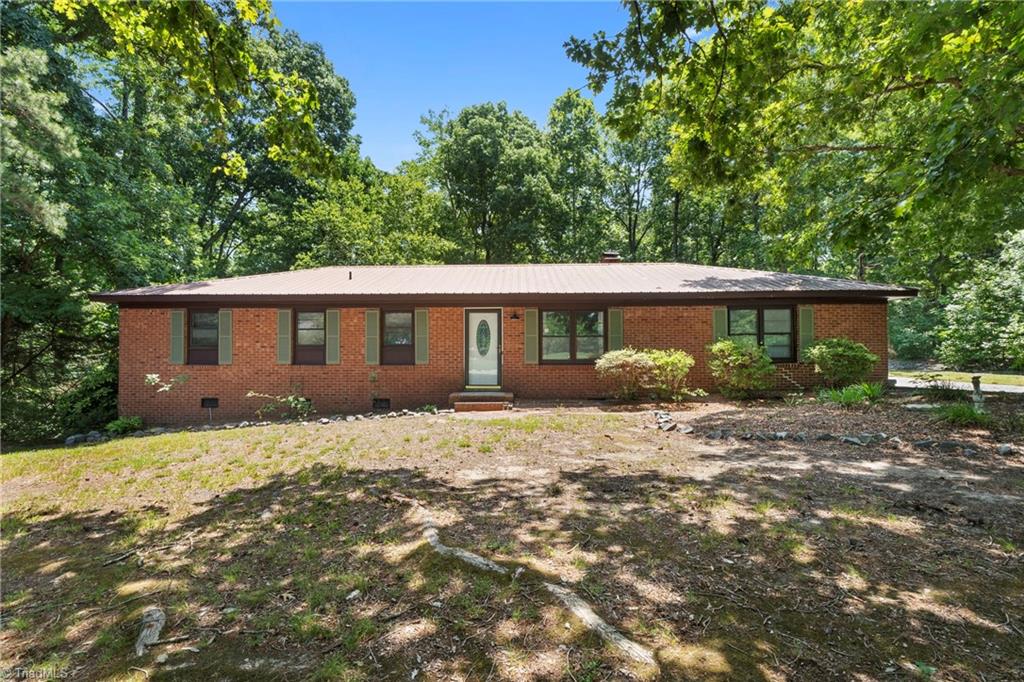 3622 Lower Lake Road — photo