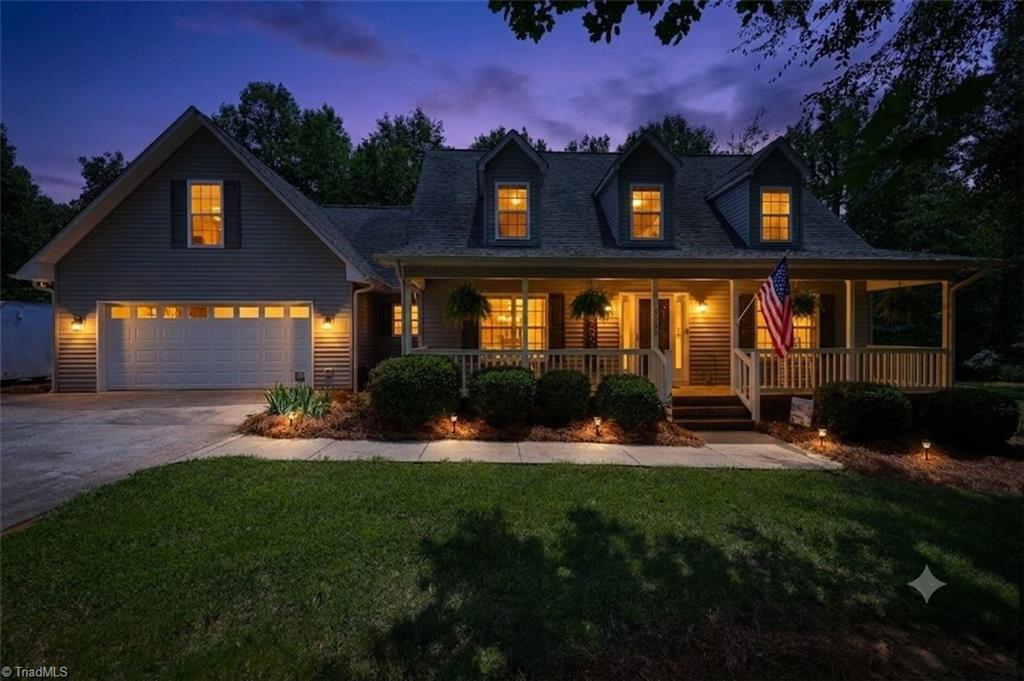 2130 Willow Oak Drive — photo