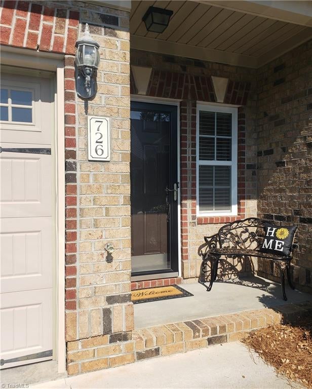 726 Sterling Brooke Court — photo