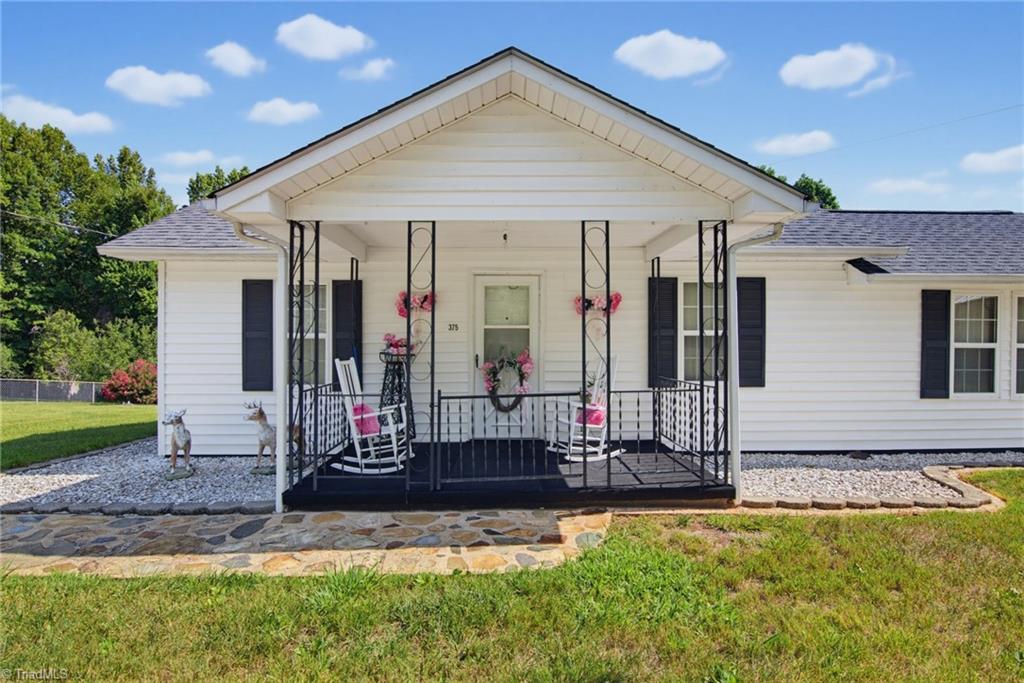 375 Sisk Mill Loop, Madison, NC 27025 — photo 2