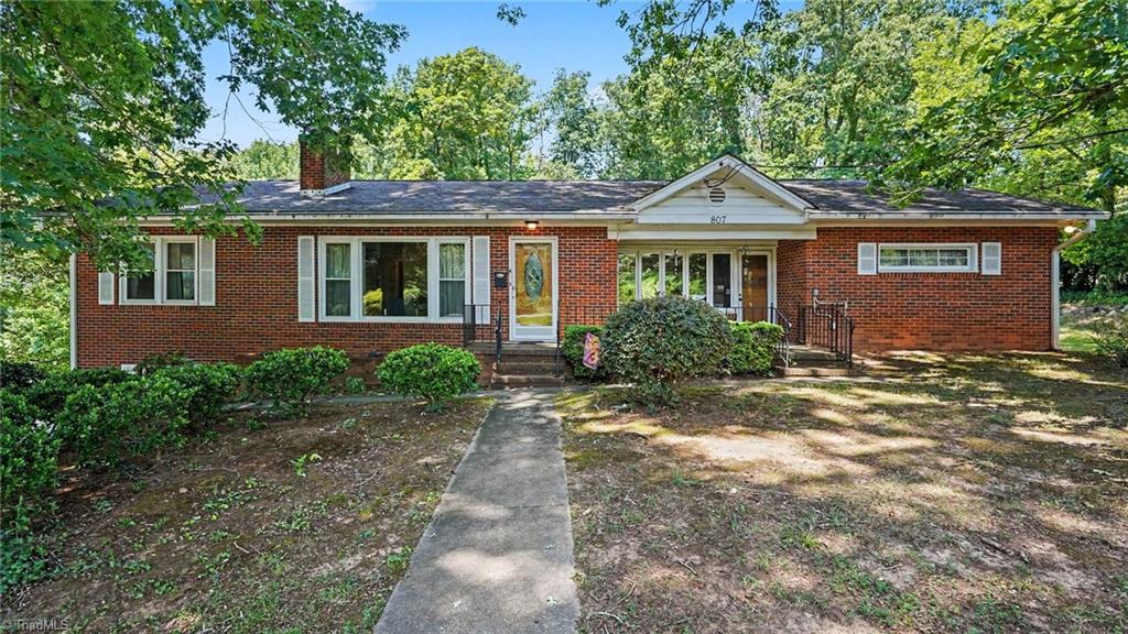 807 E Salisbury Street — photo