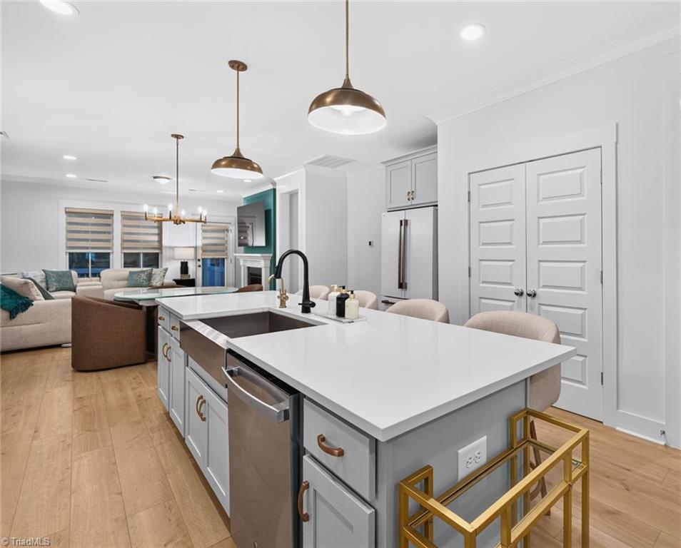 5128 Whaitley Lane — photo