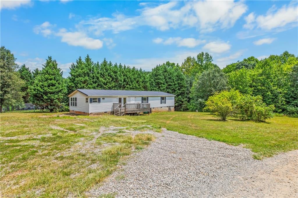 1017 Sourwood Drive — photo