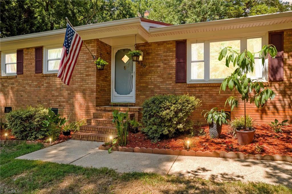 320 Miller Drive — photo