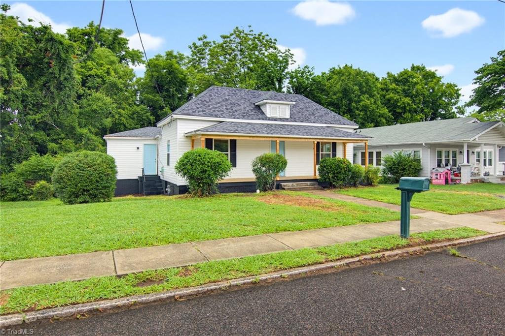 527 Denny Street — photo