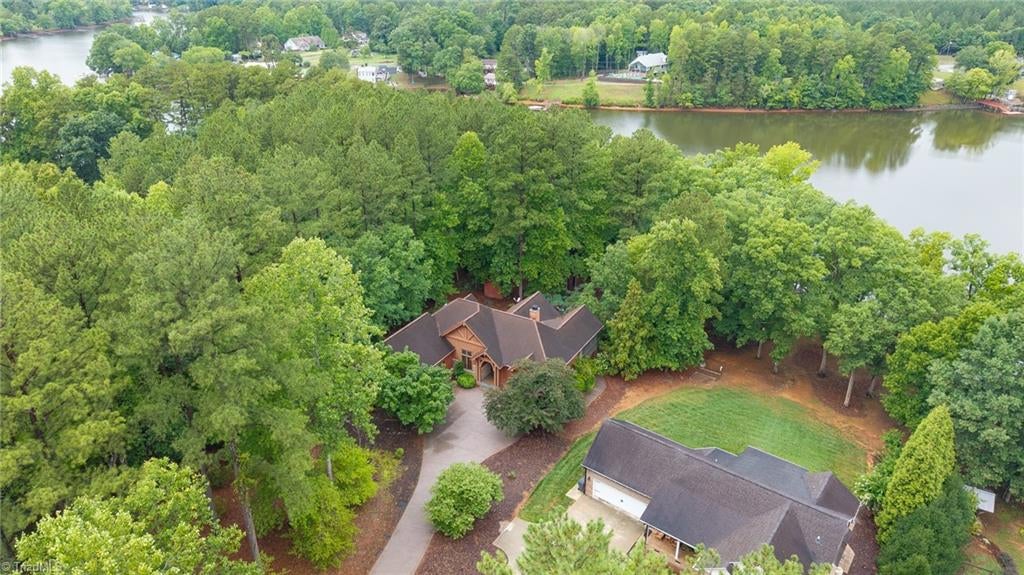 621 Crystal Bay Drive — photo