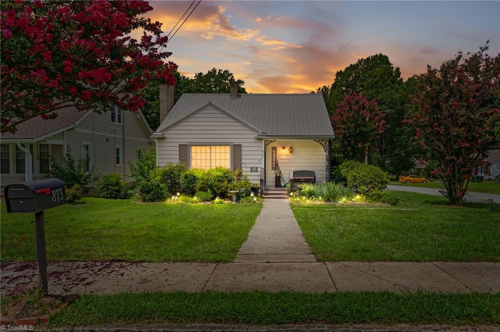 813 Carrick Street — photo