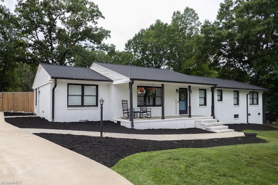 5236 Sweetwater Court — photo