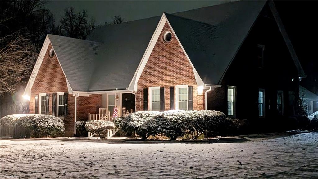 222 Shallowbrook Drive — photo