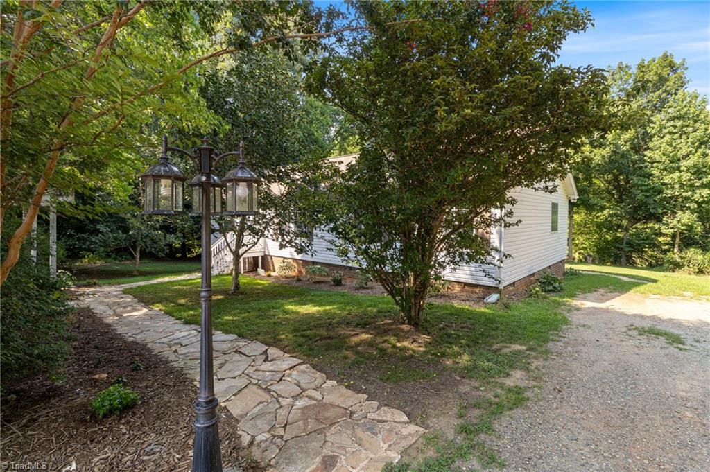 3286 Nc Highway 54 — photo