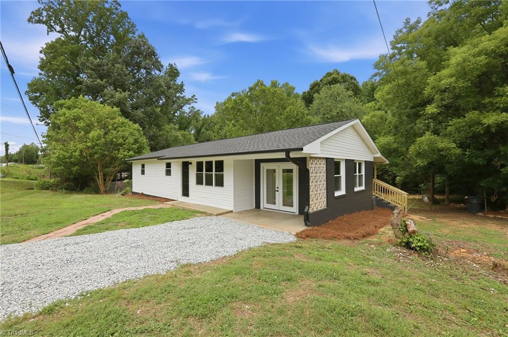 214 Kendall Mill Road — photo