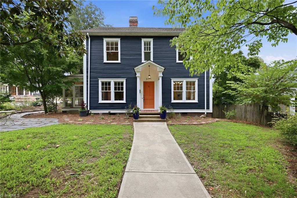 901 Fairmont Street — photo