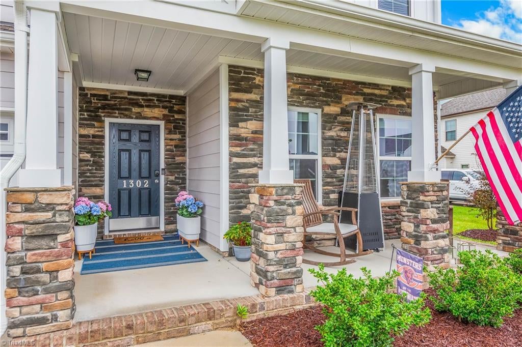 1302 Leyland Terrace — photo