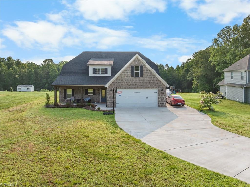 4844 Old Thomasville Road — photo