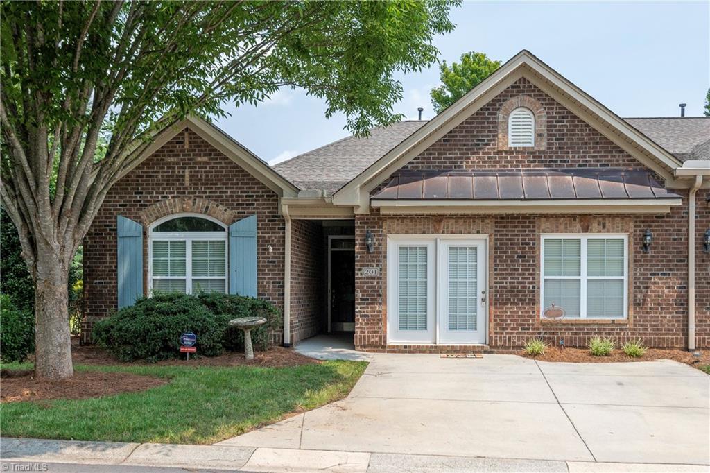 201 Friedberg Village Drive — photo