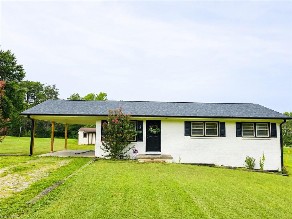 9729 Nc Highway 700 — photo