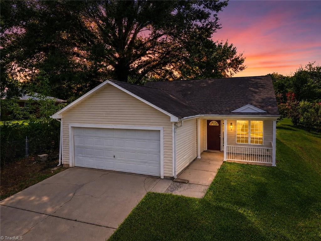 3 Franklinwood Drive — photo