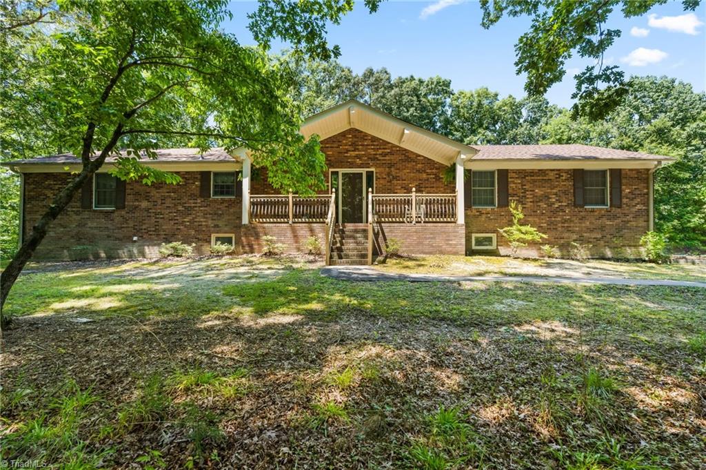 288 Hillside Court — photo