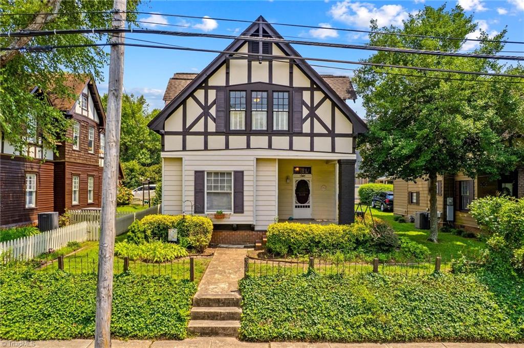 309 N Ellis Street — photo