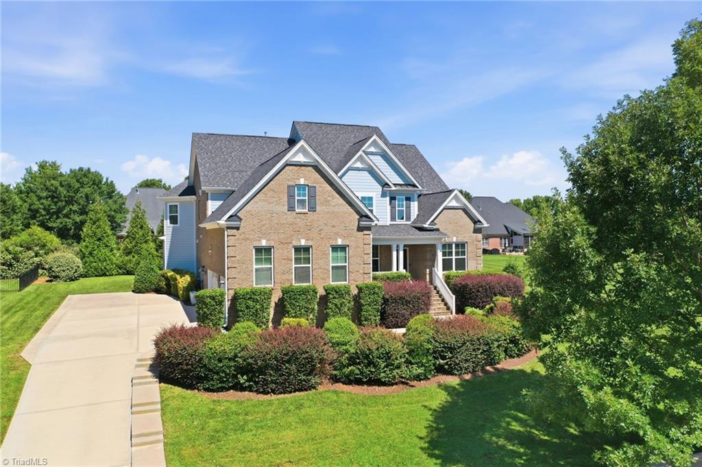 4403 Bonnie Loch Drive — photo