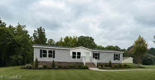 847 Walker Street — photo