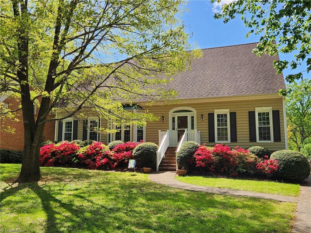 520 Barrett Road — photo