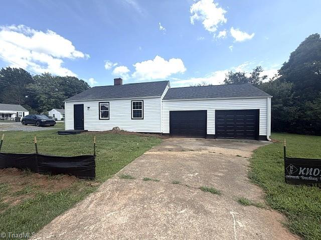 1048 E Clemmonsville Road — photo