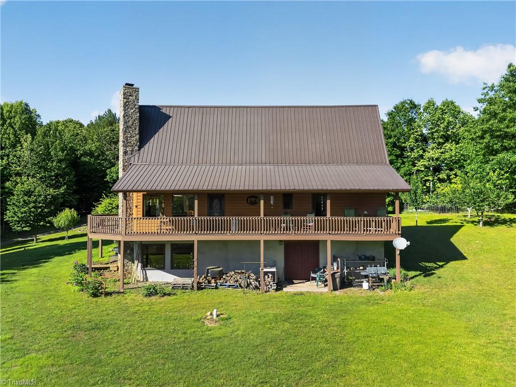 354 Two Rivers Drive, Independence, VA 24348 — photo 2