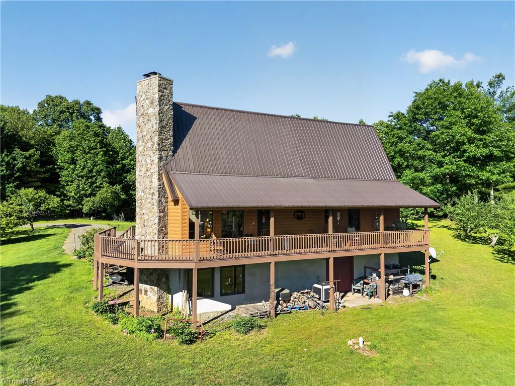 354 Two Rivers Drive, Independence, VA 24348 — photo 3