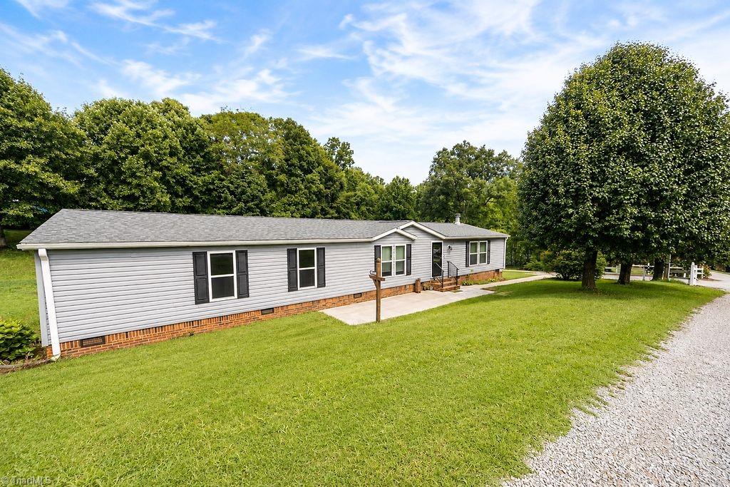 327 E Carter Mill Road — photo