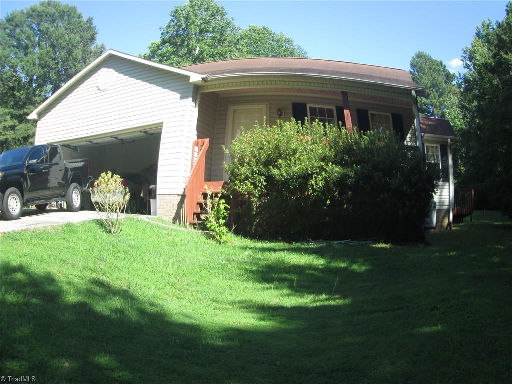 833 Ervin Drive — photo