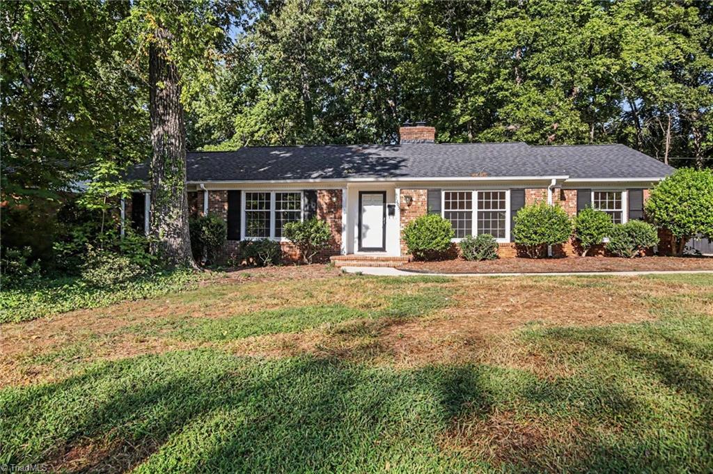 1105 McDowell Drive — photo