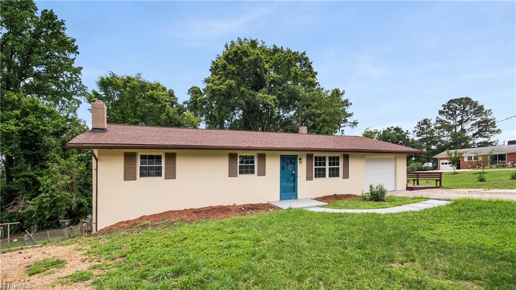 1533 Pecan Drive — photo