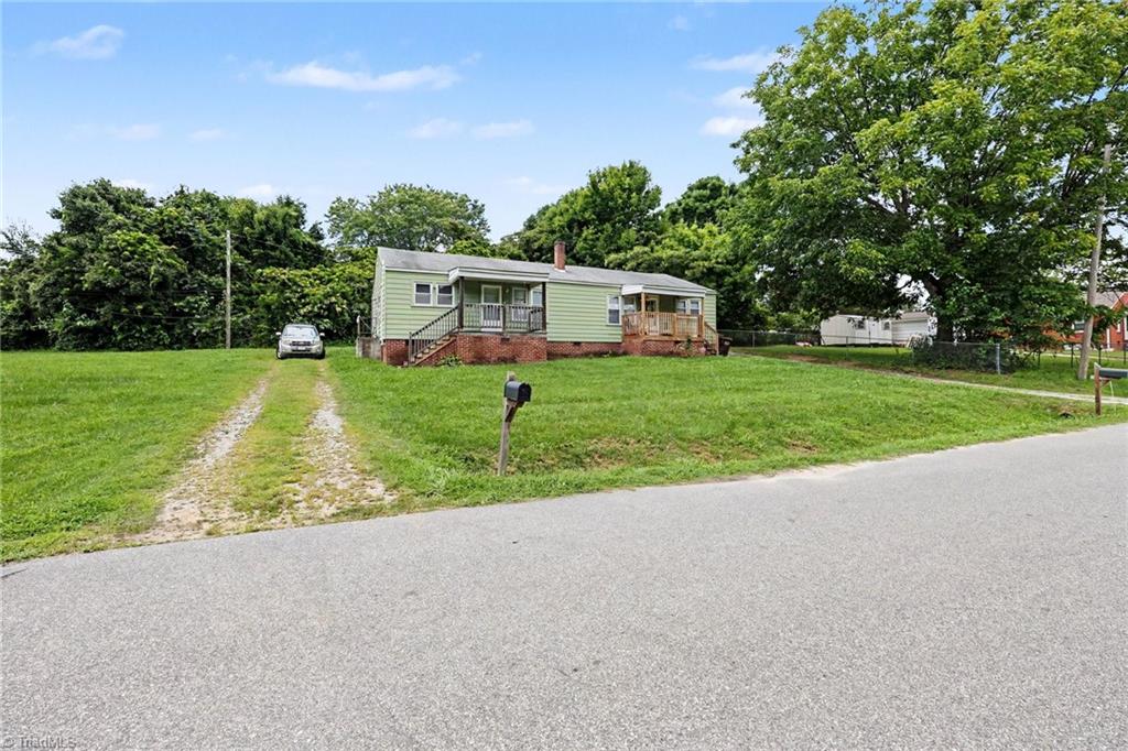 809 Arthur Avenue, High Point, NC 27263 — photo 2