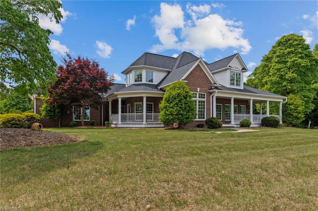 1148 Town N Country Drive — photo