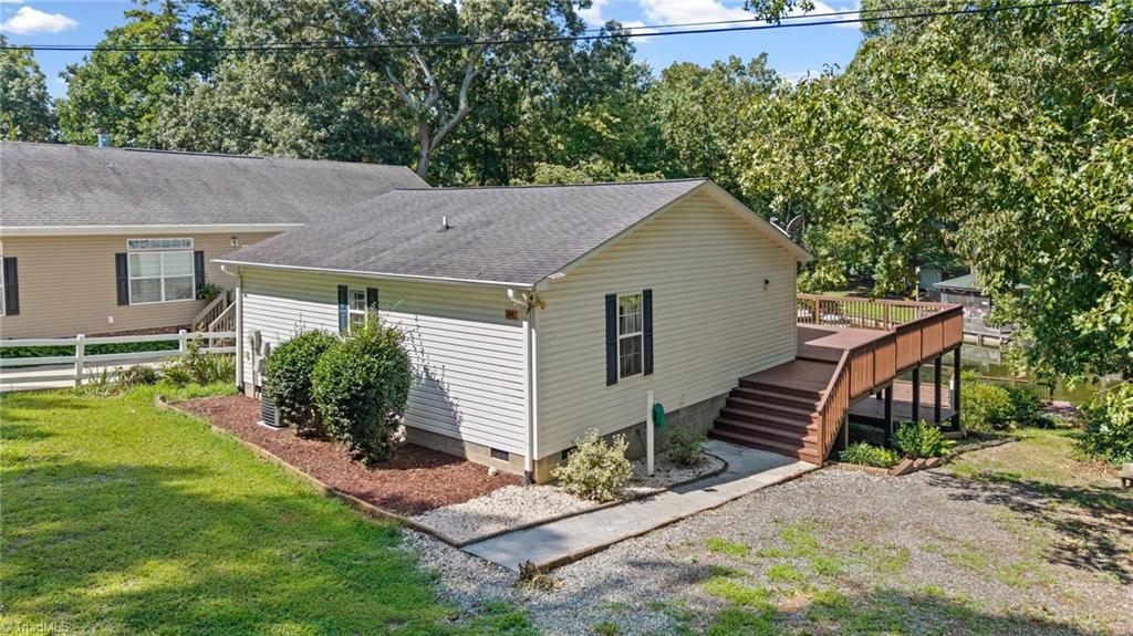 144 Friar Tuck Terrace — photo