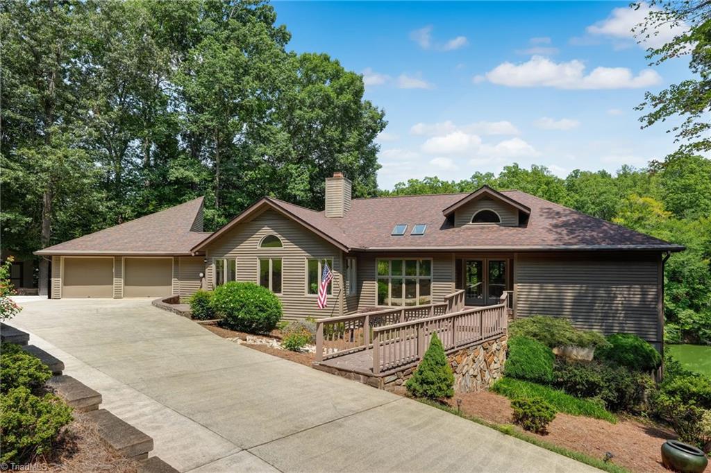 165 Beech Tree Court — photo