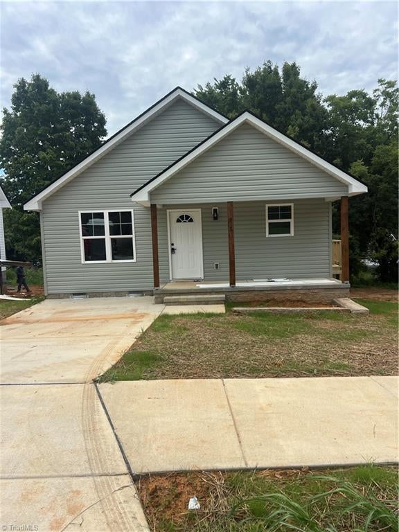 917 Redding Drive — photo