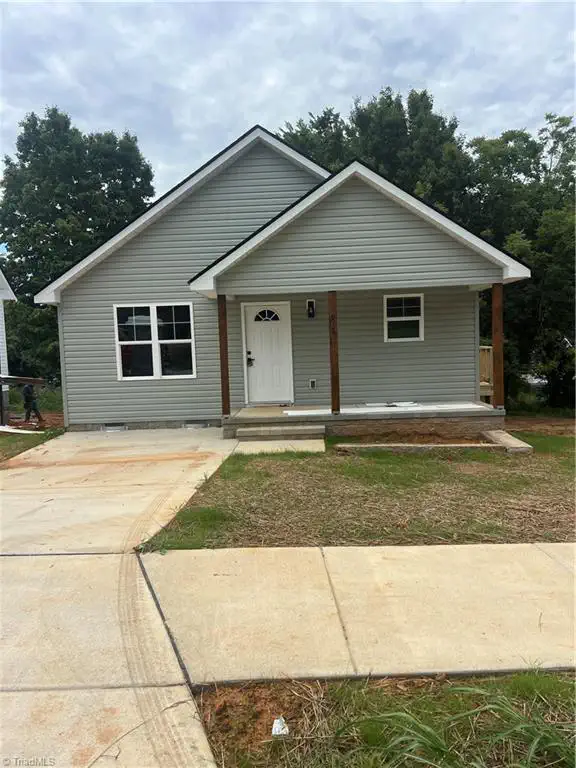 917 Redding Drive — photo