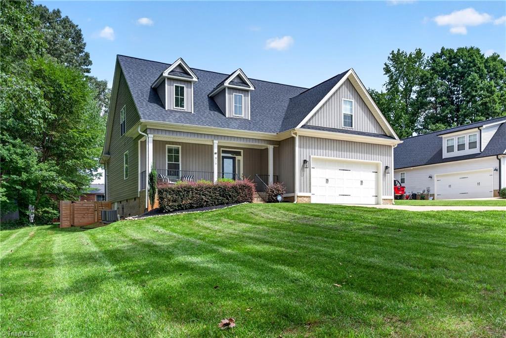 915 Aberdeen Road — photo