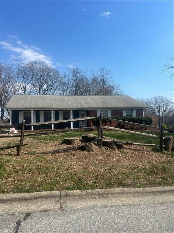 515 High Street — photo