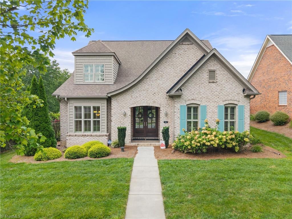 101 Mallard Glen Circle — photo