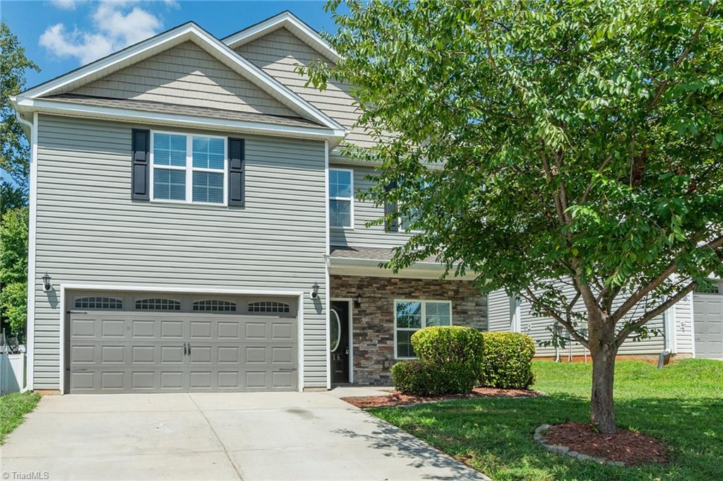 4416 Morning Ridge Lane — photo