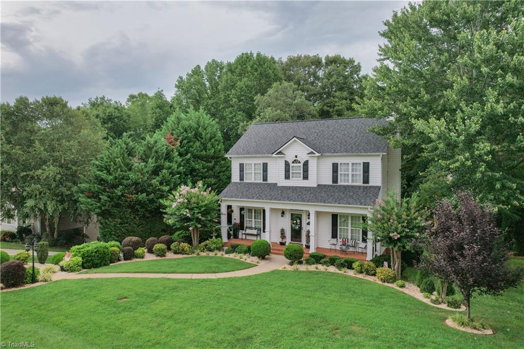 308 Cotswold Lane — photo