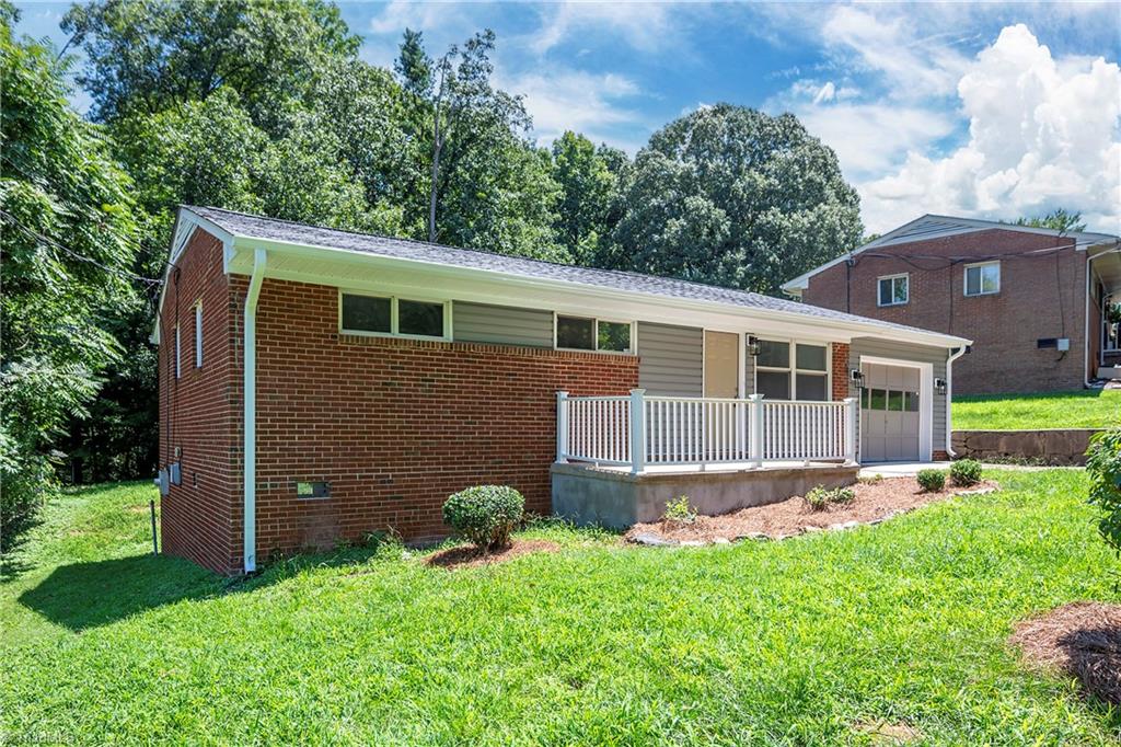 1629 Rockford Street — photo