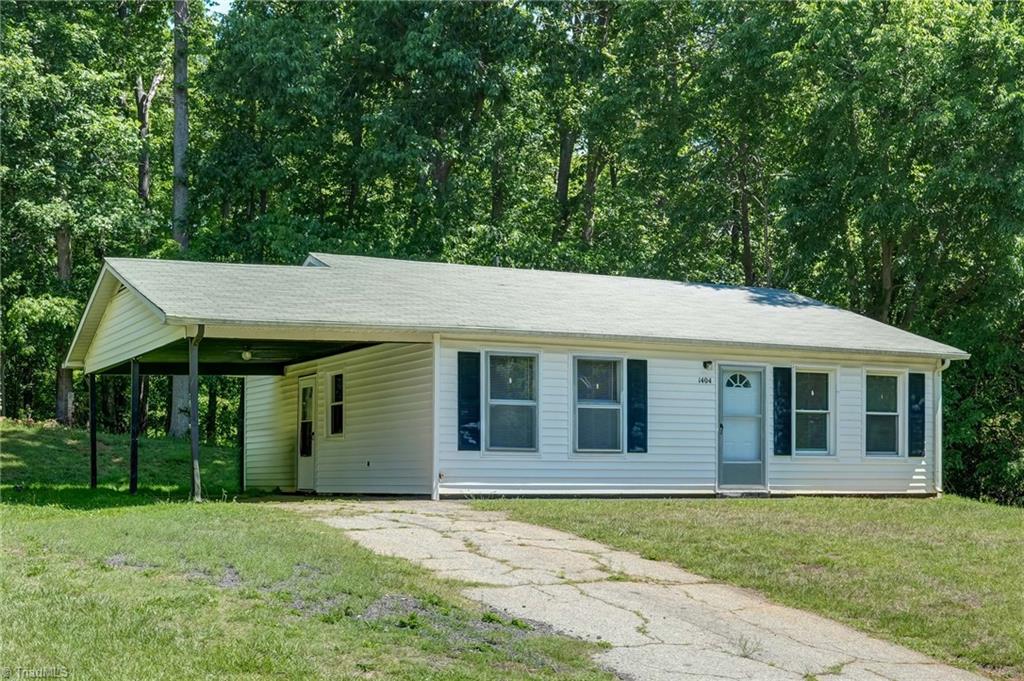 1404 Ballymena Drive — photo