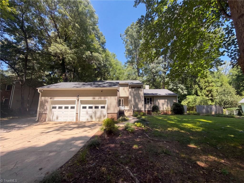 113 Forestview Drive — photo