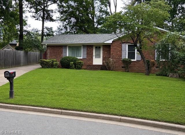 4 Lynhaven Court — photo