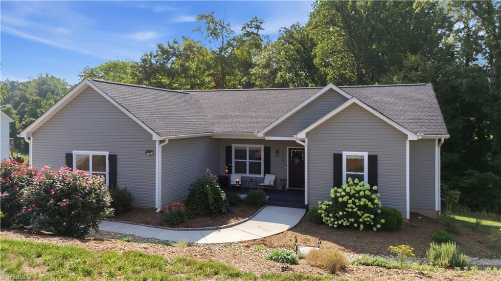 5629 Crooked Oak Drive — photo